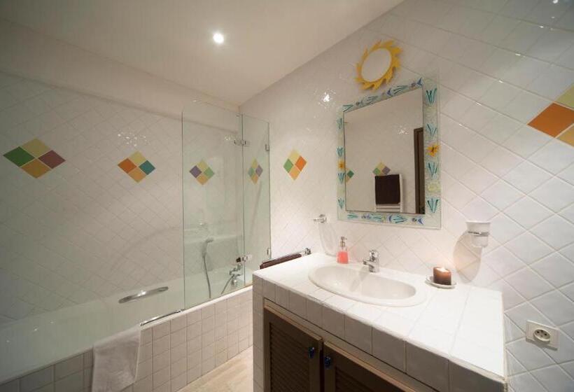 مبيت وإفطار Maison D Hôtes Lagatine