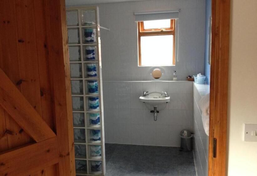 تختخواب و صبحانه Puttocks Farm