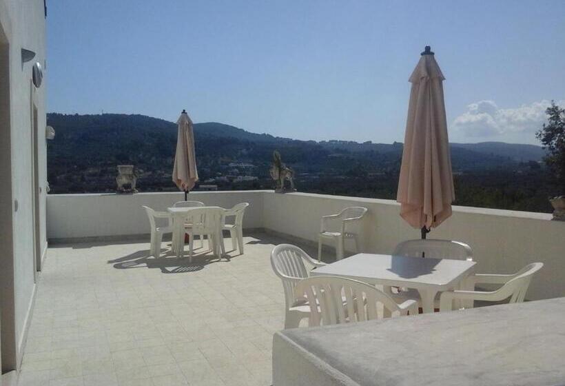 هتل Agriturismo Della Torre