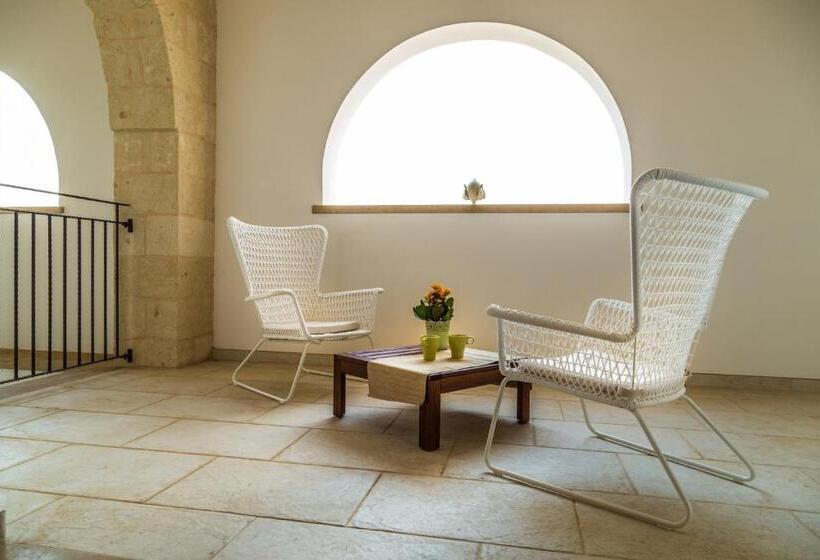 هتل Masseria Martellotta