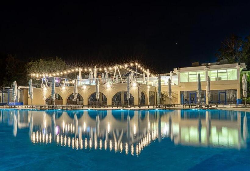 هتل Safir Blue Resort