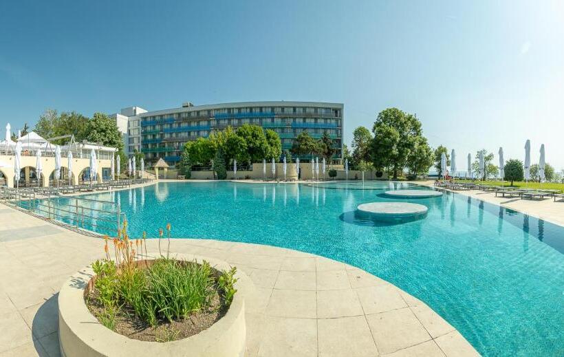 هتل Safir Blue Resort