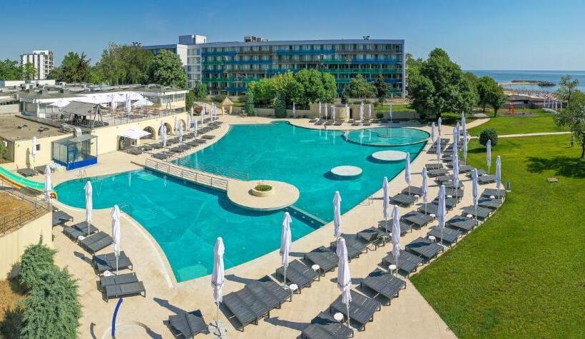 هتل Safir Blue Resort