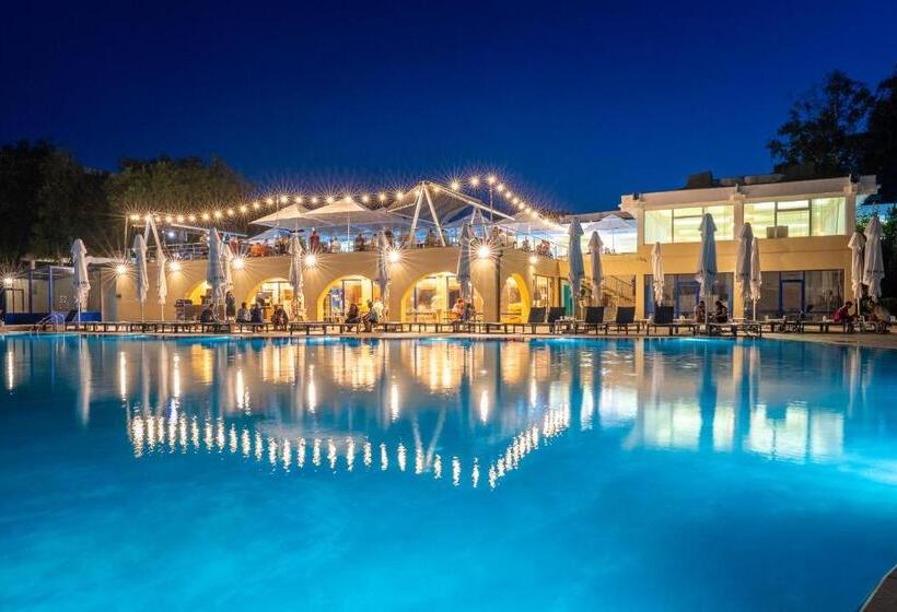 هتل Safir Blue Resort