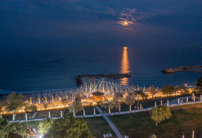 هتل Safir Blue Resort