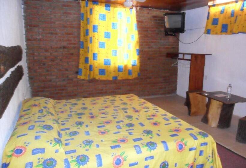 فندق Valle De Bravo