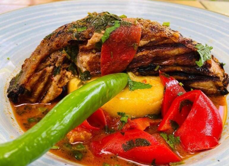 פנסיון Casa Vanatoreasca