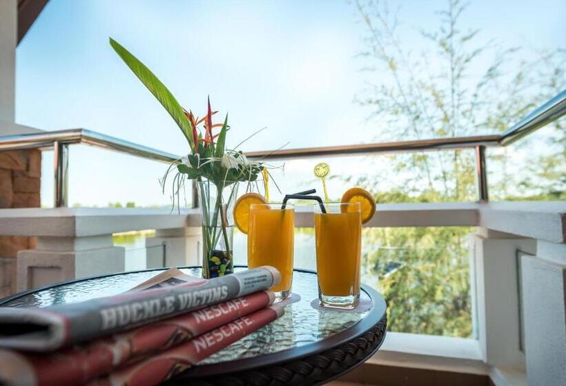 Tok Aman Bali Beach Resort @ Beachfront