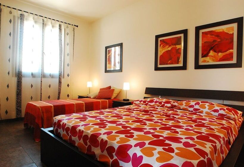 ベッドアンドブレックファースト Casa Karina Sun&pool&relax