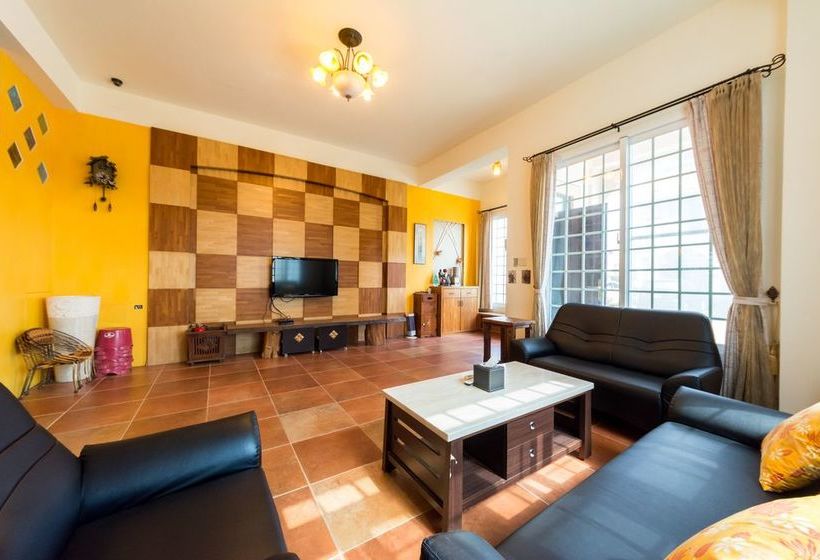 تختخواب و صبحانه Kenting Bonjour Resort