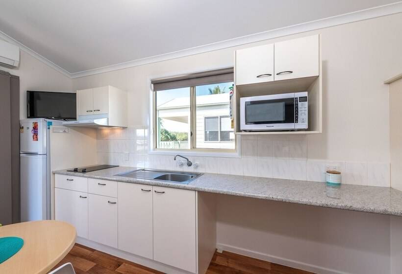 Big4 Breeze Holiday Parks   Bargara