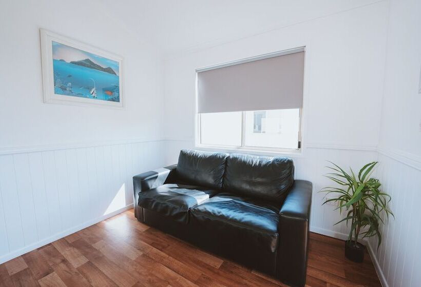 Big4 Breeze Holiday Parks   Bargara