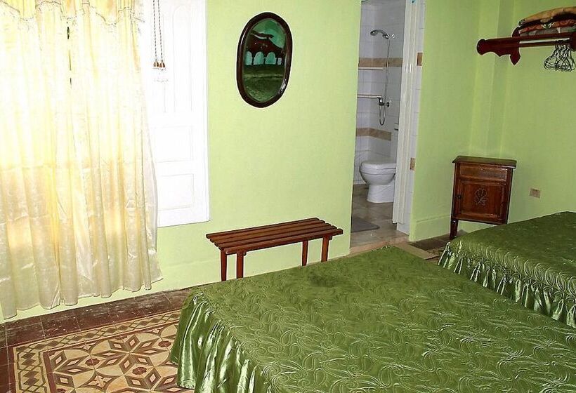 Hostal Teresa Ponce