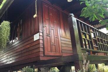 هتل Baan Kong Homestay