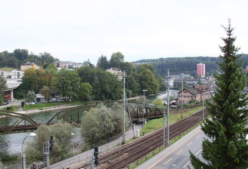 ホテル Easyliving Budget Rooms Lindenstrasse 48