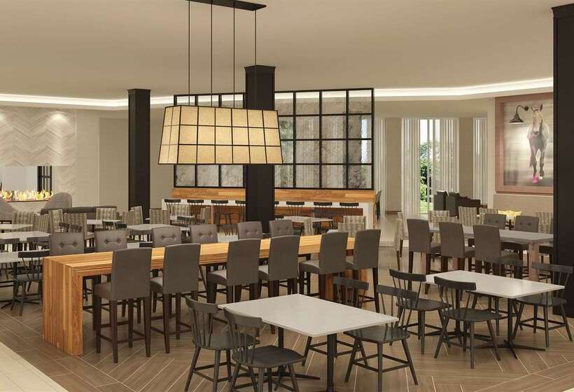 Отель Embassy Suites By Hilton Berkeley Heights