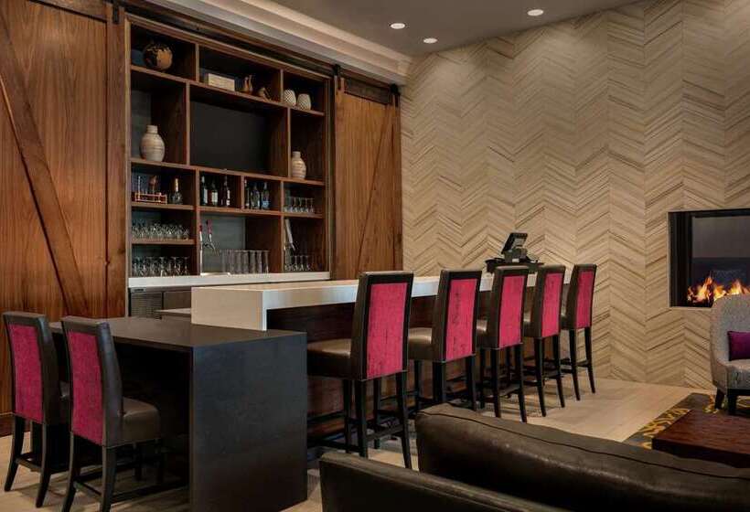 호텔 Embassy Suites By Hilton Berkeley Heights