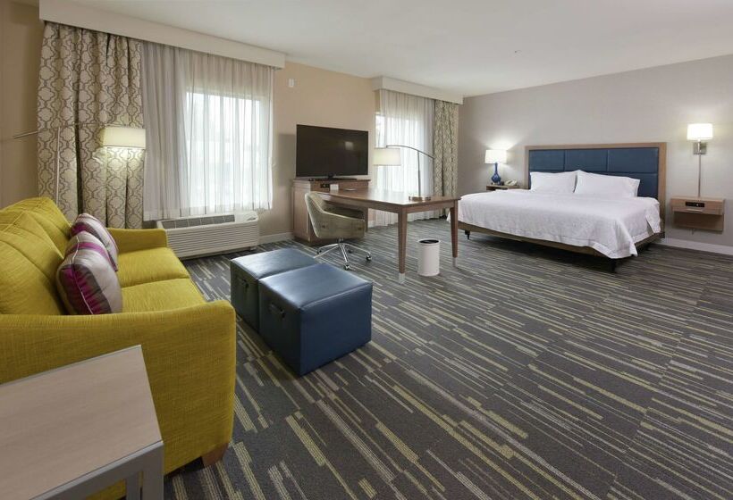 هتل Hampton Inn & Suites Seattle/redmond