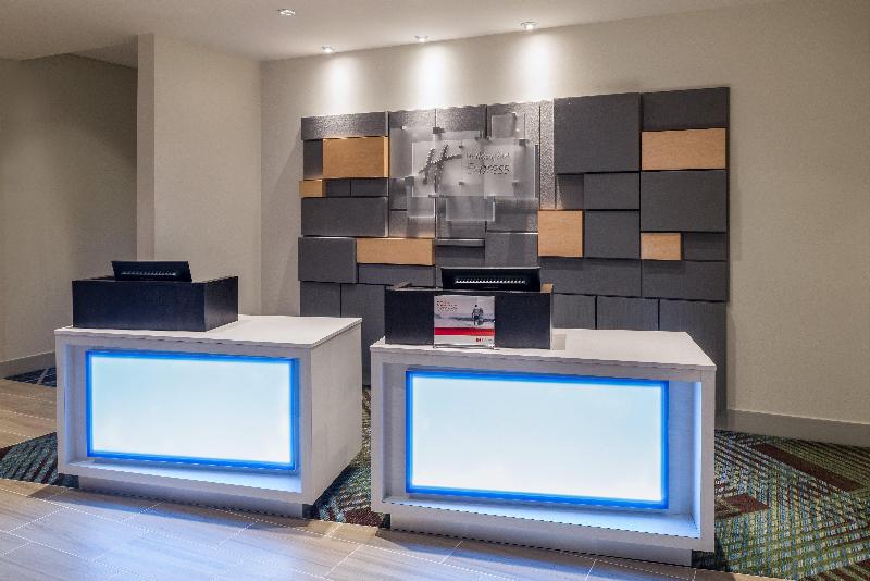 ホテル Holiday Inn Express Troy, An Ihg