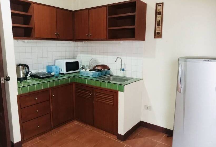 Fotos del hotel Kata View Guest House:  33