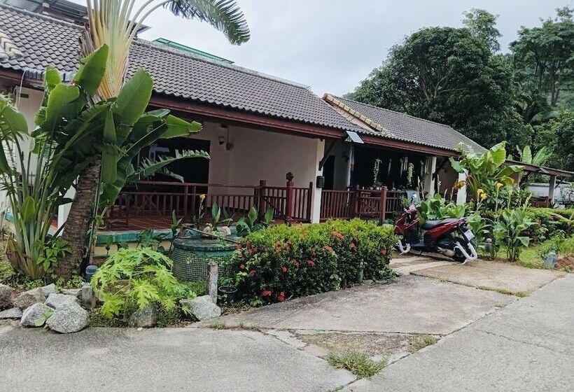 Fotos del hotel Kata View Guest House:  30