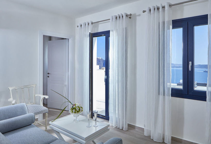 هتل La Maltese Oia Luxury Suites