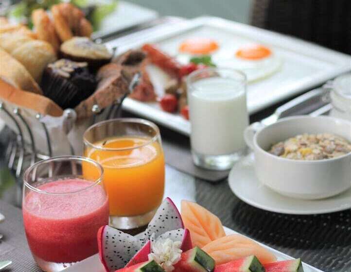 هتل North Hill City Resort  Sha Extra Plus