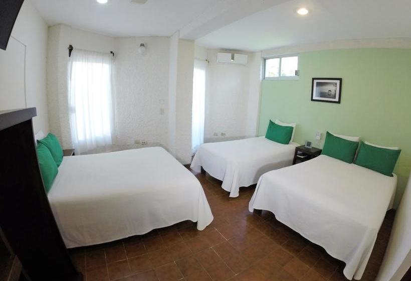 هتل Puerto Piedra