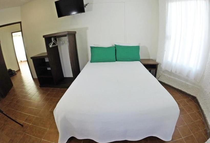 هتل Puerto Piedra