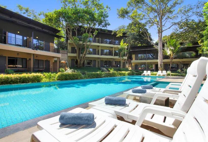 هتل Samed Hideaway Resort