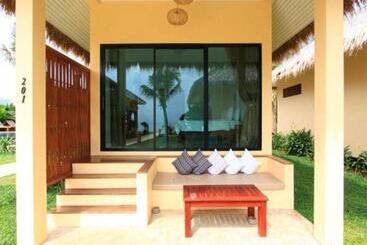 هتل Villa Phra Chan Resort