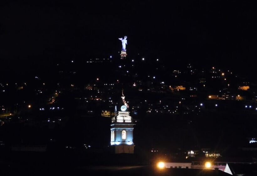 旅馆 Friends Hotel & Rooftop   Historic Center & Museums