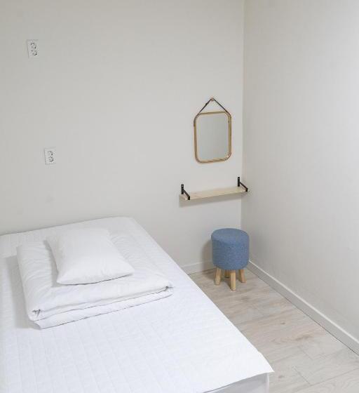 ユースホステル Hwarang Guesthouse