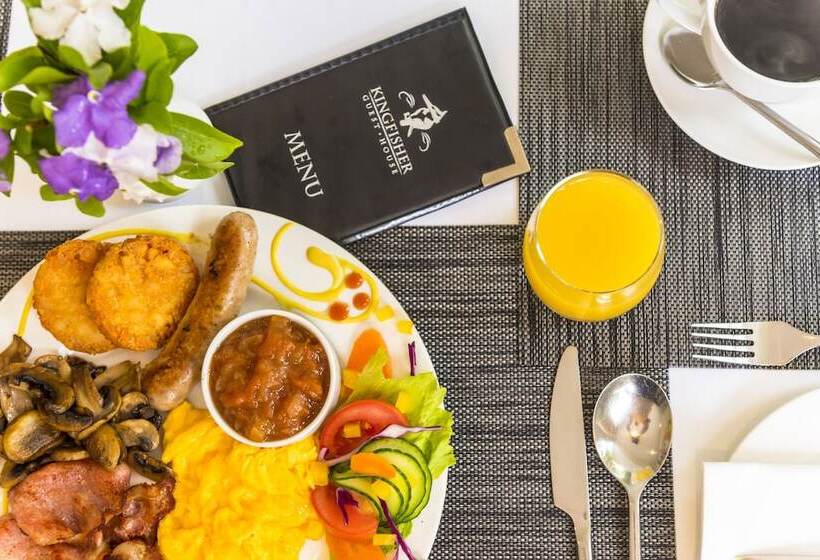 تختخواب و صبحانه Kingfisher Guesthouse