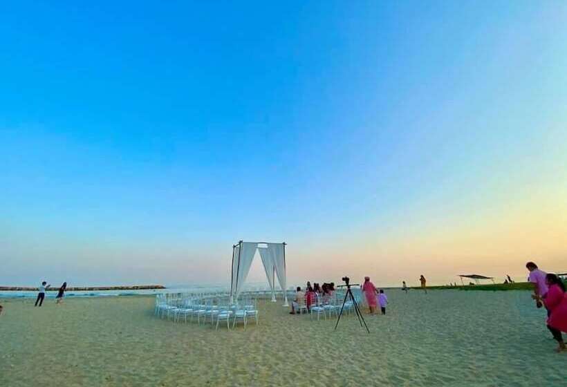 هتل Chez Nous Boutique Resort