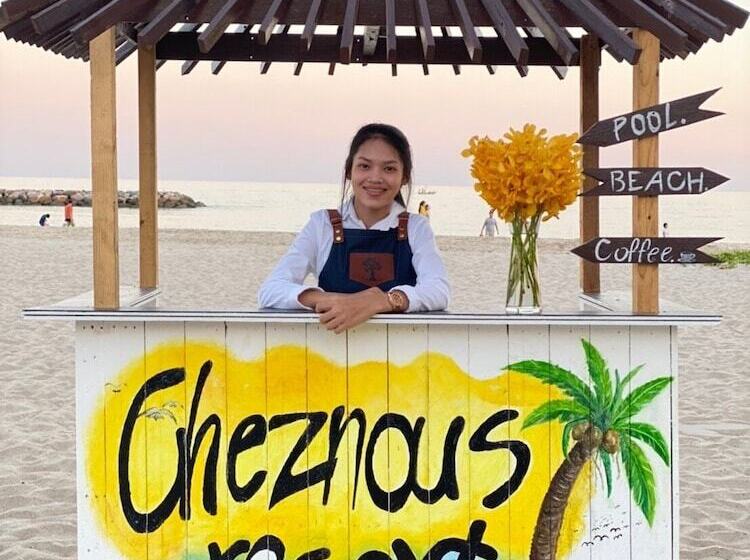 هتل Chez Nous Boutique Resort