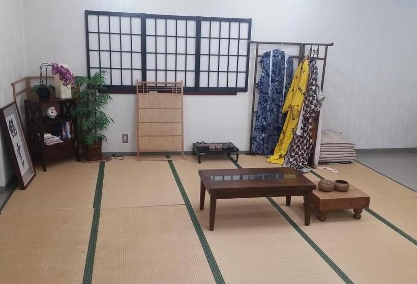 هتل Kawaguchiko Station Inn