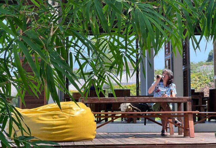 هتل Little Moon Villa