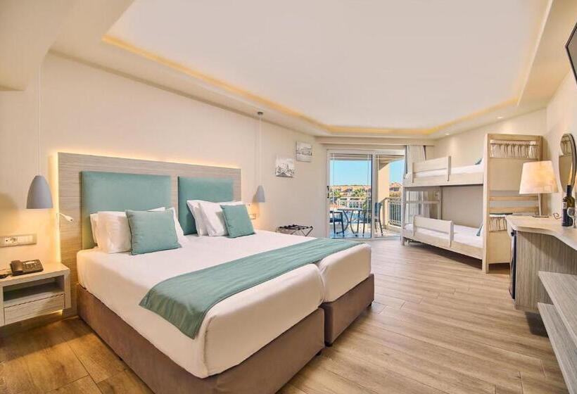هتل Palazetto Suites Zakynthos   Adults Only