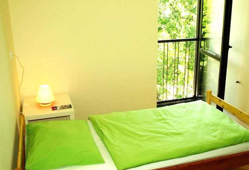 هتل Villa Gauss
