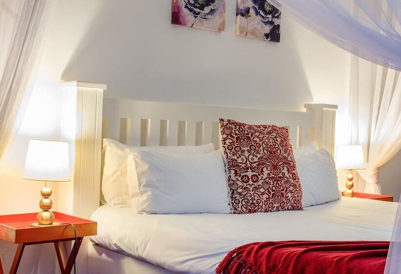 پانسیون Sommerschield Guest House & Restaurant