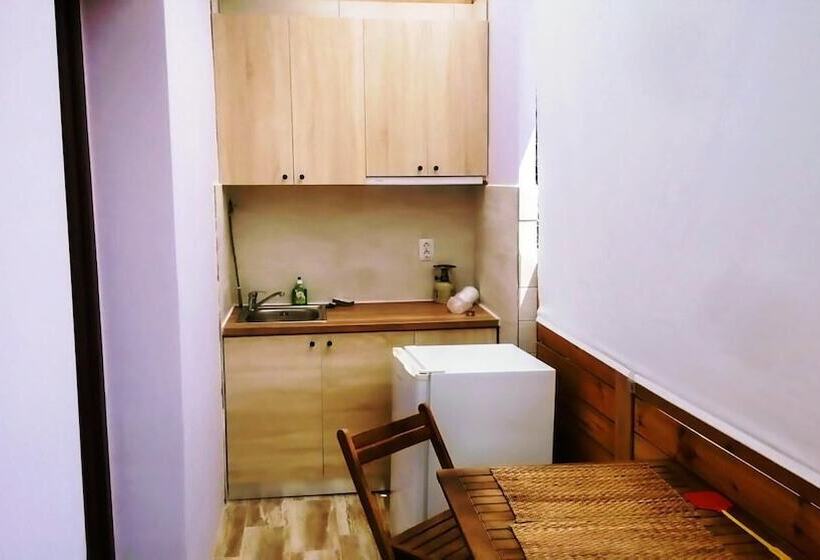 Studios Lefkada