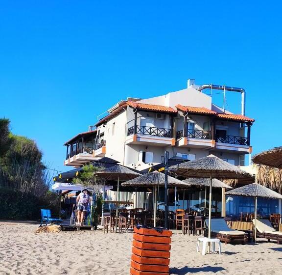 Troulis Seaside