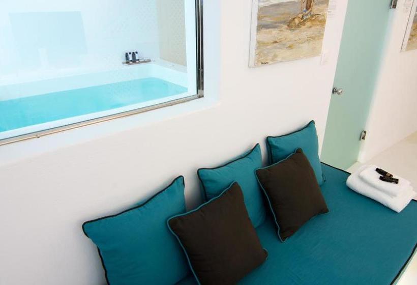 White Rook Cave House By Caldera Houses