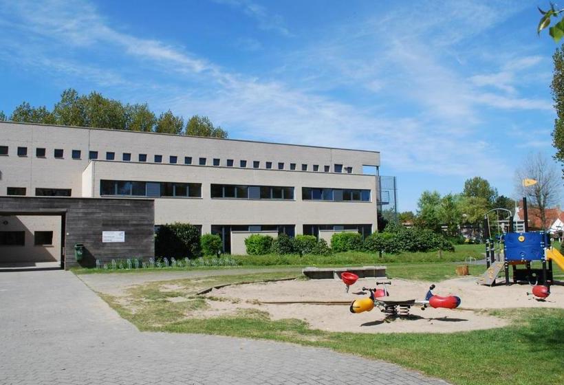 هاستل Jeugdherberg De Peerdevisser
