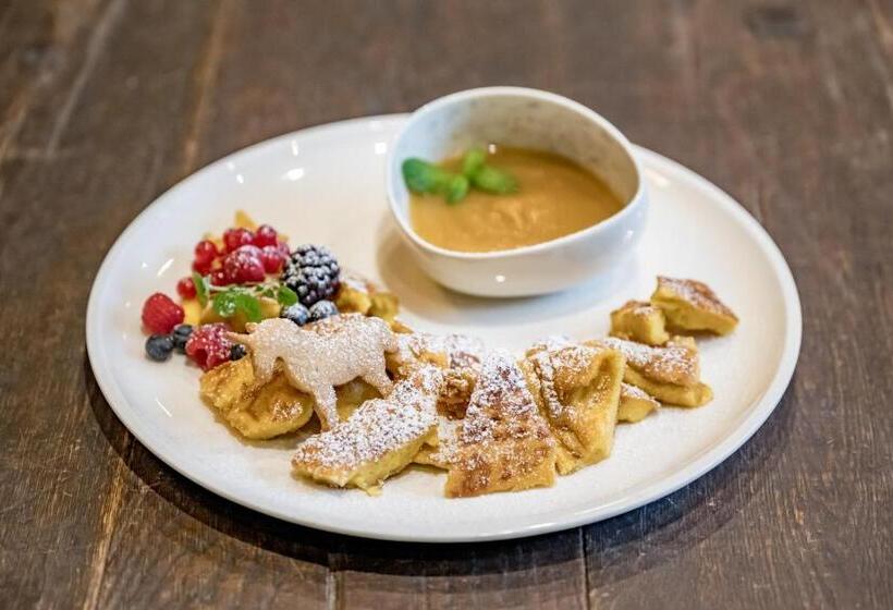 住宿加早餐 Superior Hotel Edelweiss