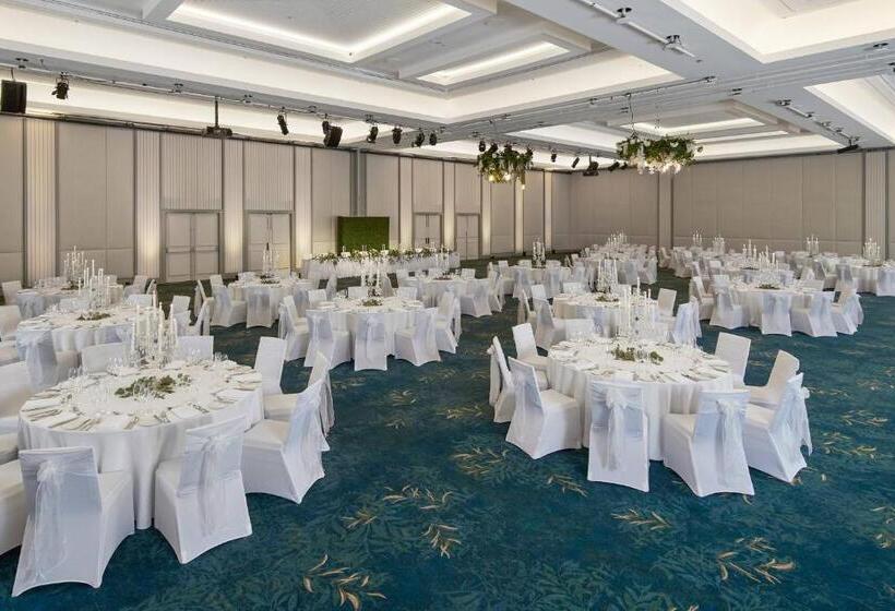 Отель Jw Marriott Gold Coast Resort & Spa