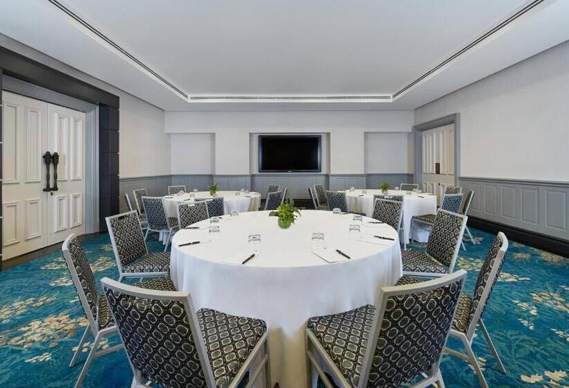 Отель Jw Marriott Gold Coast Resort & Spa