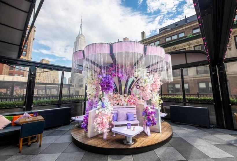 Fotos del hotel Moxy Nyc Times Square:  74