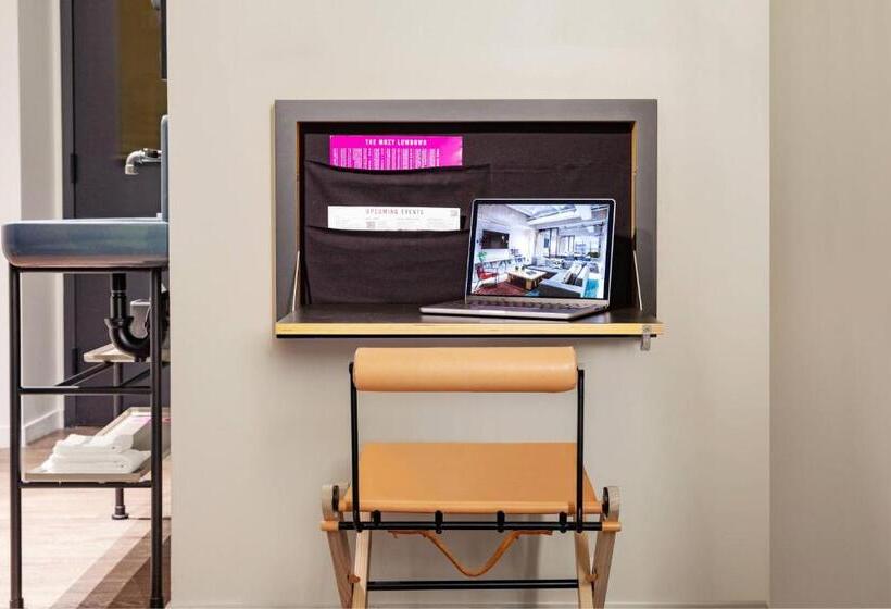 Fotos del hotel Moxy Nyc Times Square:  73